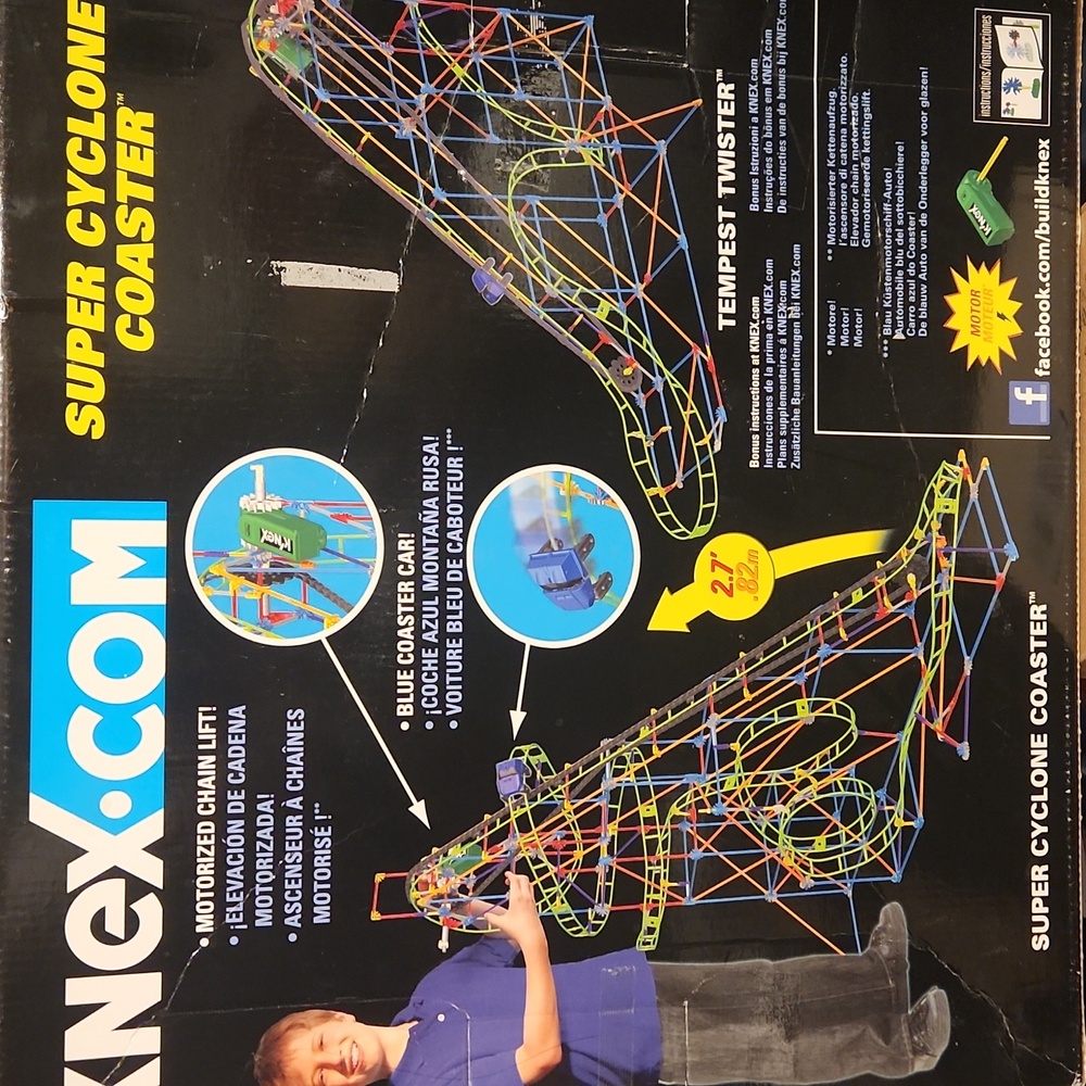 Super Cyclone Coaster Building Set - Multicolor 2.7".82m 675 Pc 2×AA - Picture 5 of 6